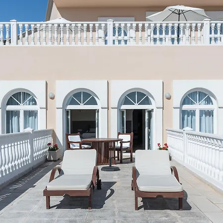 מלון Grand Palladium סנטה אאולריה דס ריו