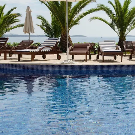 מלון Grand Palladium סנטה אאולריה דס ריו