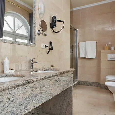 Grand Palladium Hotel 5*