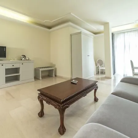 Grand Palladium 5* سانتا أيُلاريا ذيس ريو