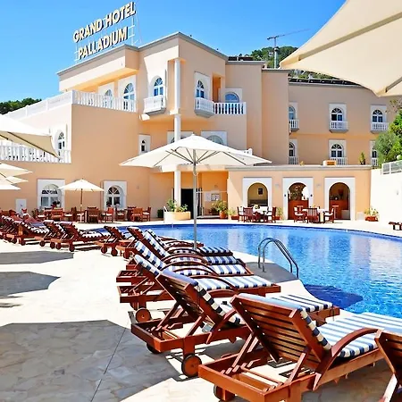 Hotell Grand Palladium