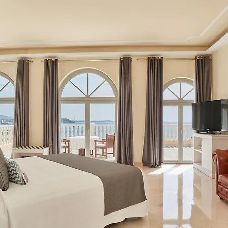 호텔 Grand Palladium 산타 에우랄리아 데 리오