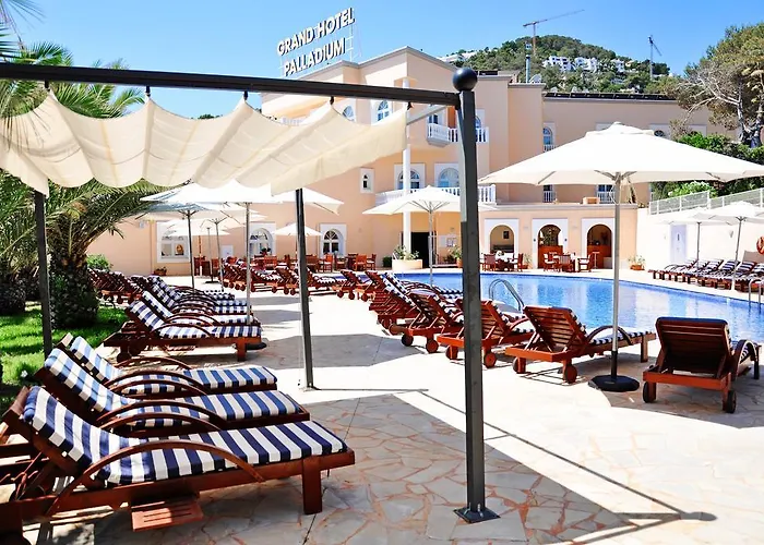 Grand Palladium Hotel