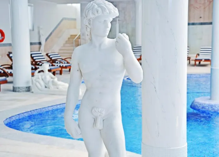 Grand Palladium Hotel 5*