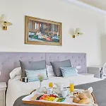 Grand Palladium Hotel 5*
