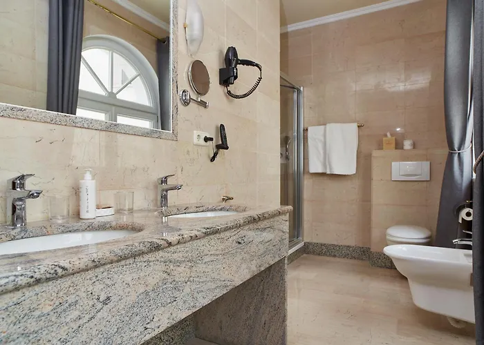 Grand Palladium מלון 5*